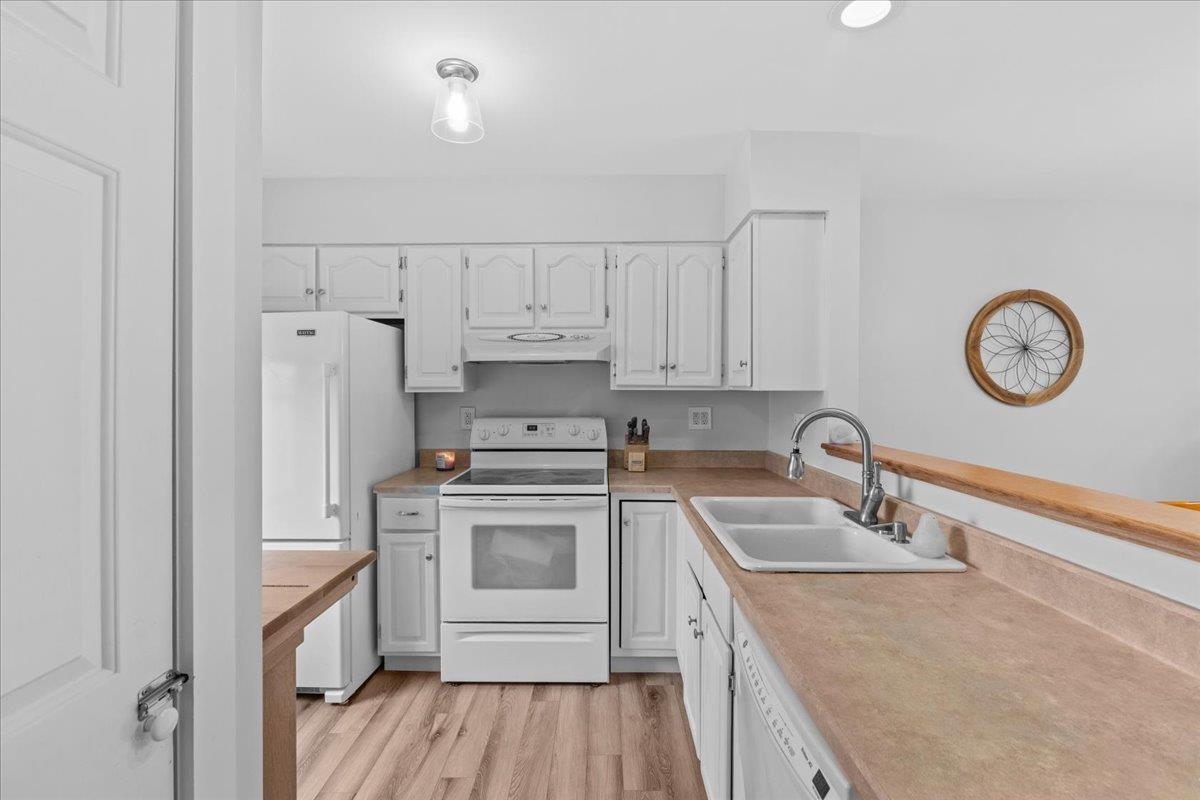 433 Westview Circle Williston, VT 05495 - Photo 10 of 44