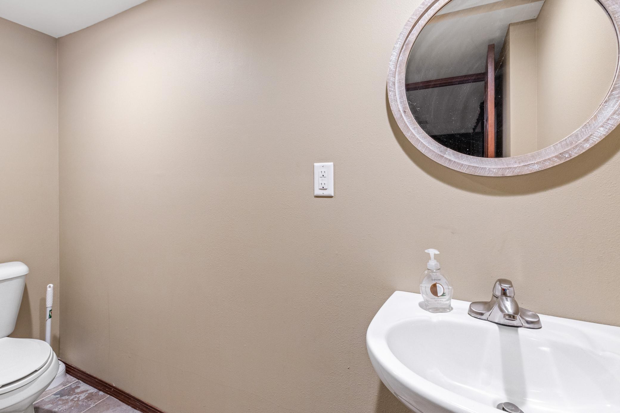 1220 Green Street Onalaska, WI 54650 - Photo 16 of 27