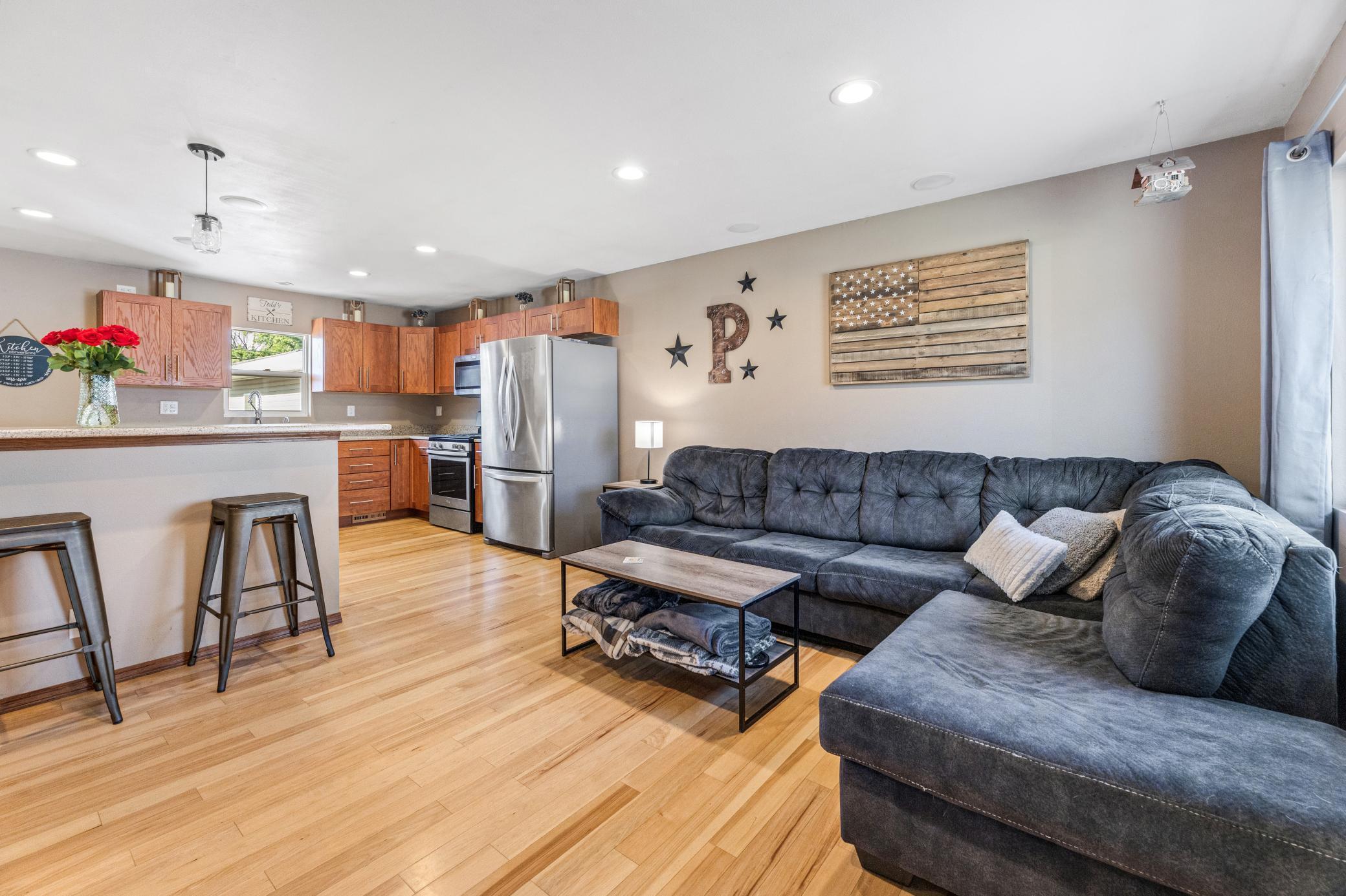 1220 Green Street Onalaska, WI 54650 - Photo 2 of 27