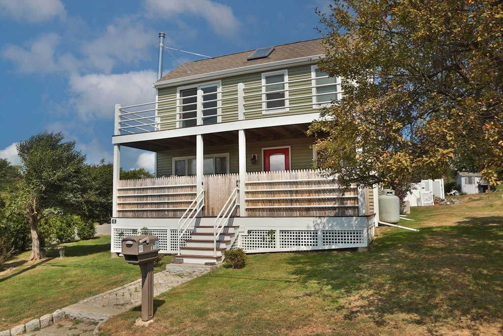 15 Clark Road Ipswich, MA 01938 - Photo 4 of 34