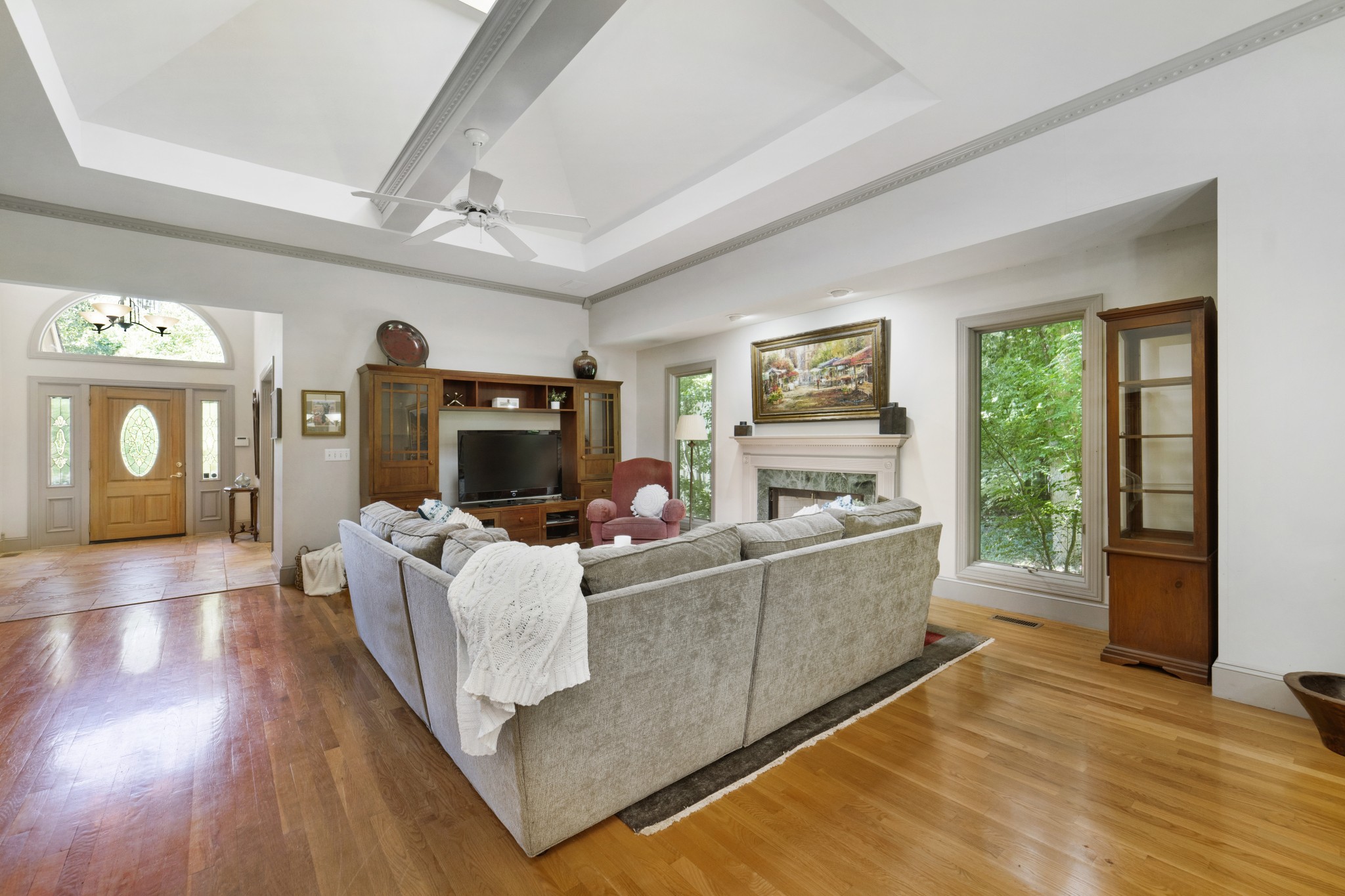 166 Hicks Road Nashville, TN 37221 - Photo 15 of 43 a living room with furniture and a fireplace