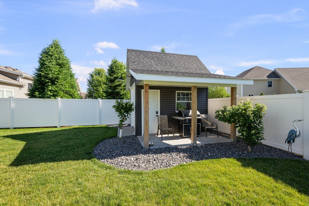 852 Stonebridge Circle Eldridge, IA 52748 - Photo 55 of 56