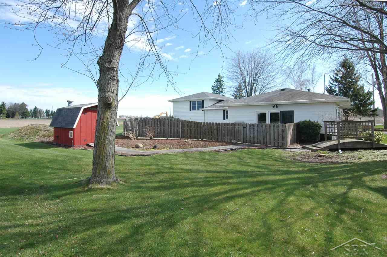 649 North Brennan Road Hemlock, MI 48626 - Photo 15 of 20 31317332-14.JPG