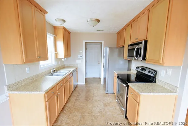 $1,550 | 1636 Kershaw Loop, Fayetteville, NC 28314