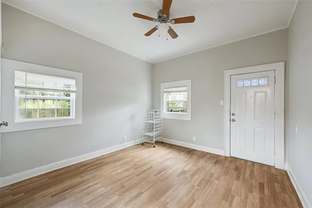 $13,950 | 2511 San Gabriel Street, Austin, TX 78705