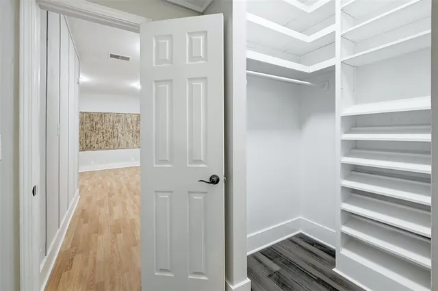 $13,950 | 2511 San Gabriel Street, Austin, TX 78705