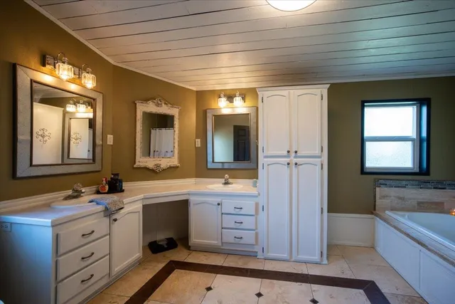 $1,775,000 | 11515 East Heglar Road, Mead, WA 99021