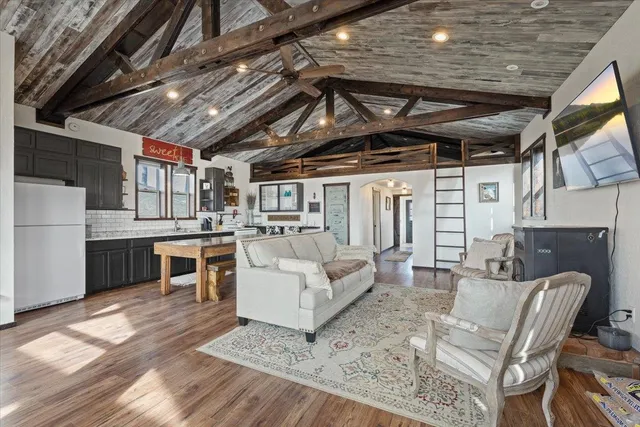 $1,775,000 | 11515 East Heglar Road, Mead, WA 99021