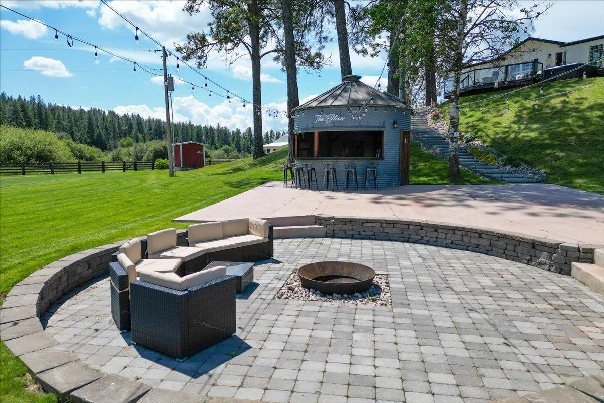 11515 East Heglar Road Mead, WA 99021 - Photo 33 of 40