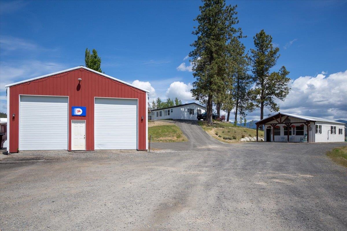 11515 East Heglar Road Mead, WA 99021 - Photo 36 of 40