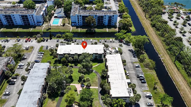 $175,000 | 7500 Northwest 17th Street, Unit 207, Plantation, FL 33313
