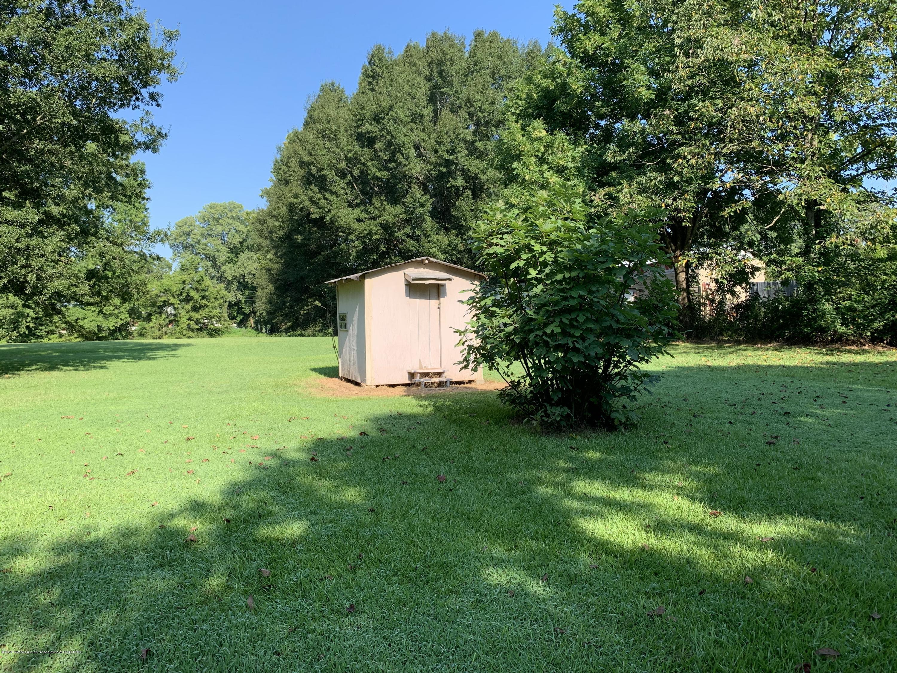 74 Rader Creek Road Sarah, MS 38665 - Photo 15 of 16 0F4CCF55-6DDB-4FE5-96CB-FBE6BC0C0DB7