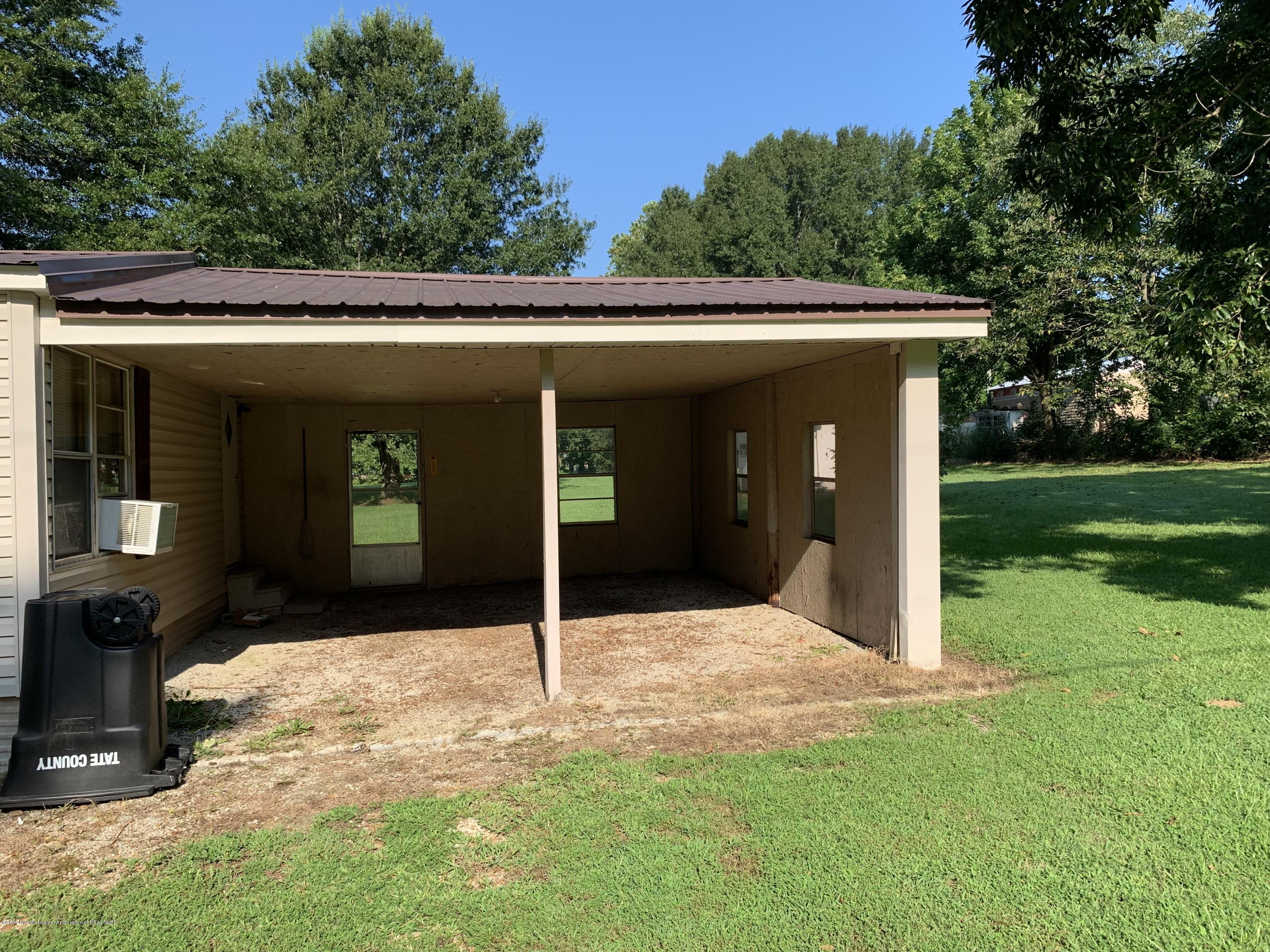 74 Rader Creek Road Sarah, MS 38665 - Photo 3 of 16 AB8EF37A-D4F6-4185-9330-5A155661B765