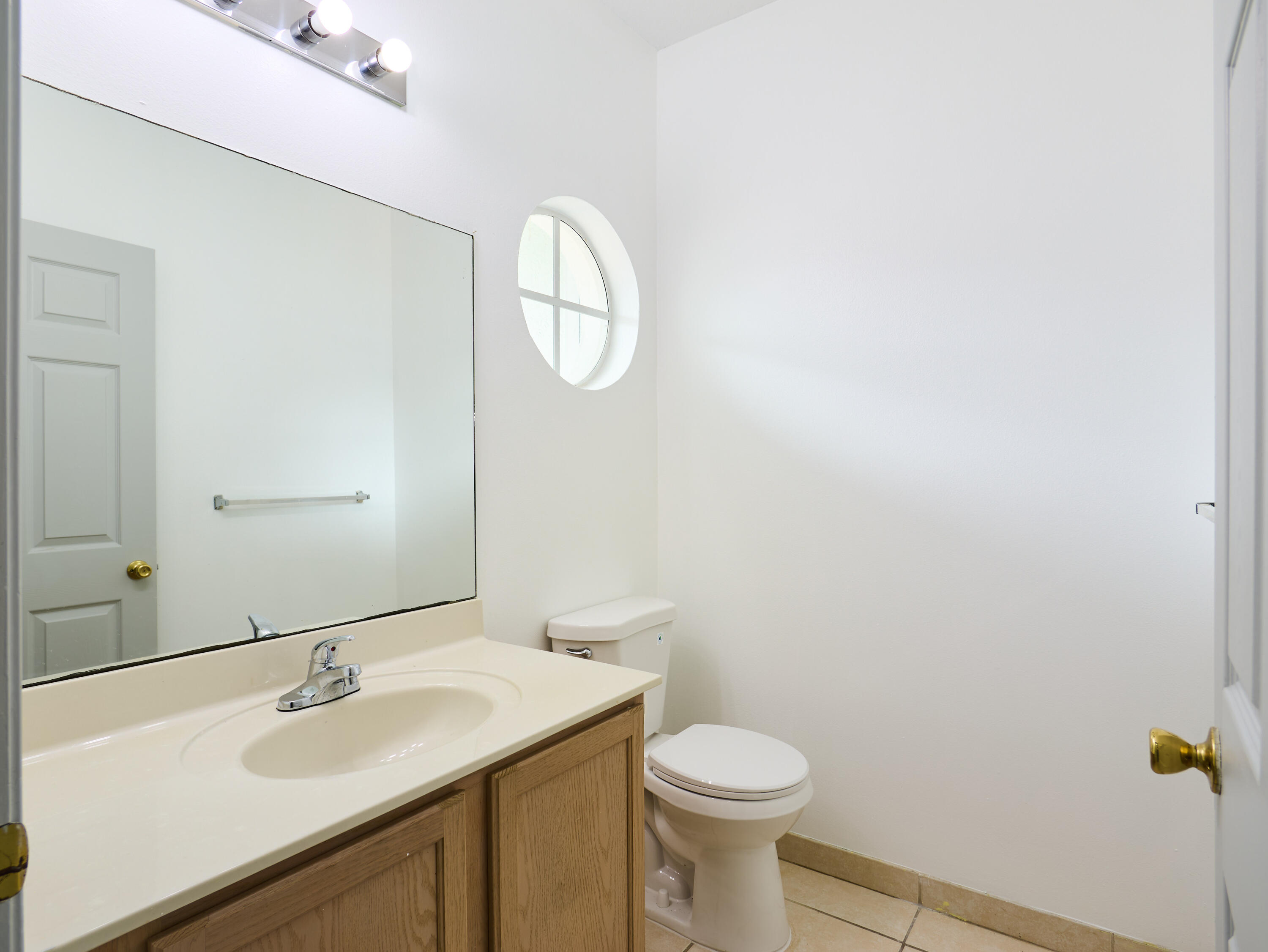 2052 Oakhurst Way Riviera Beach, FL 33404 - Photo 5 of 36 P1172310_HDR