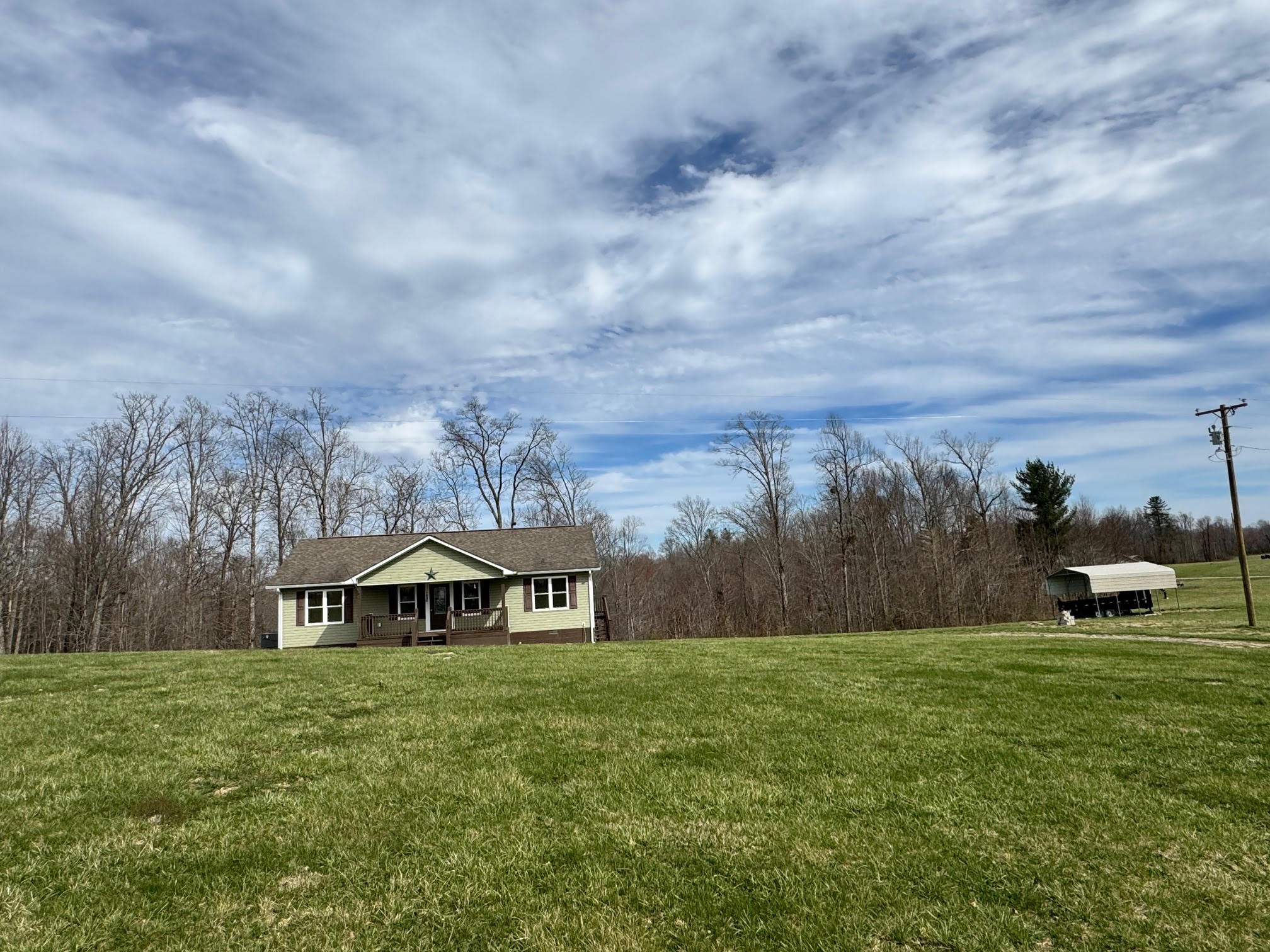 1032 Range Cemetery Road Allardt, TN 38504 - Photo 3 of 25 Gallery Image 3