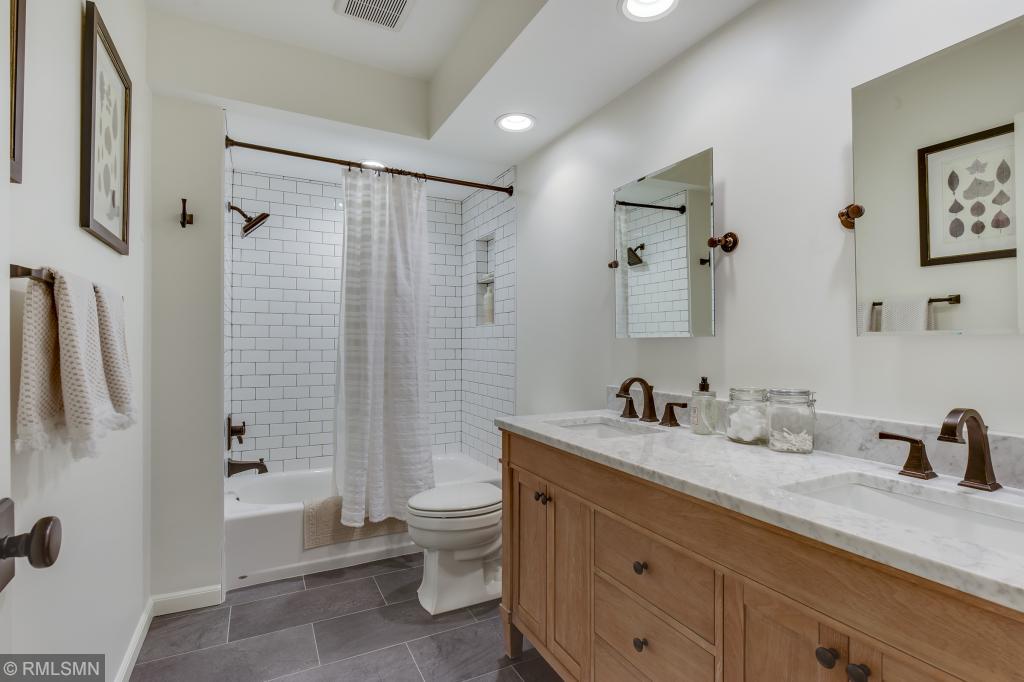 440 Brown Road South Orono, MN 55391 - Photo 21 of 26 Gallery Image 21