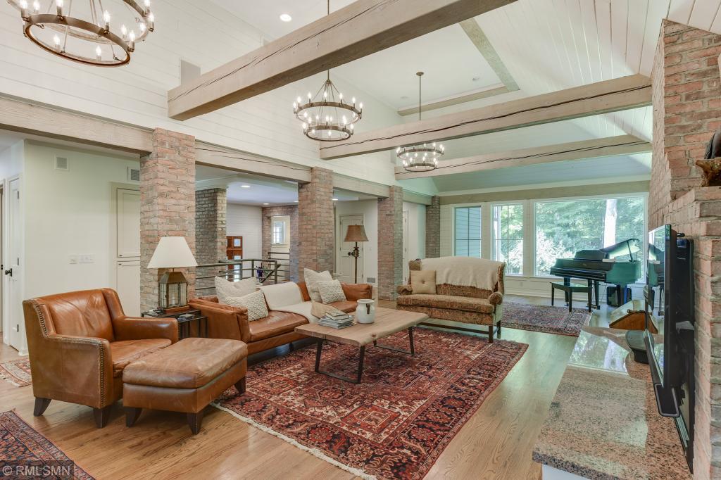 440 Brown Road South Orono, MN 55391 - Photo 5 of 26 Gallery Image 5