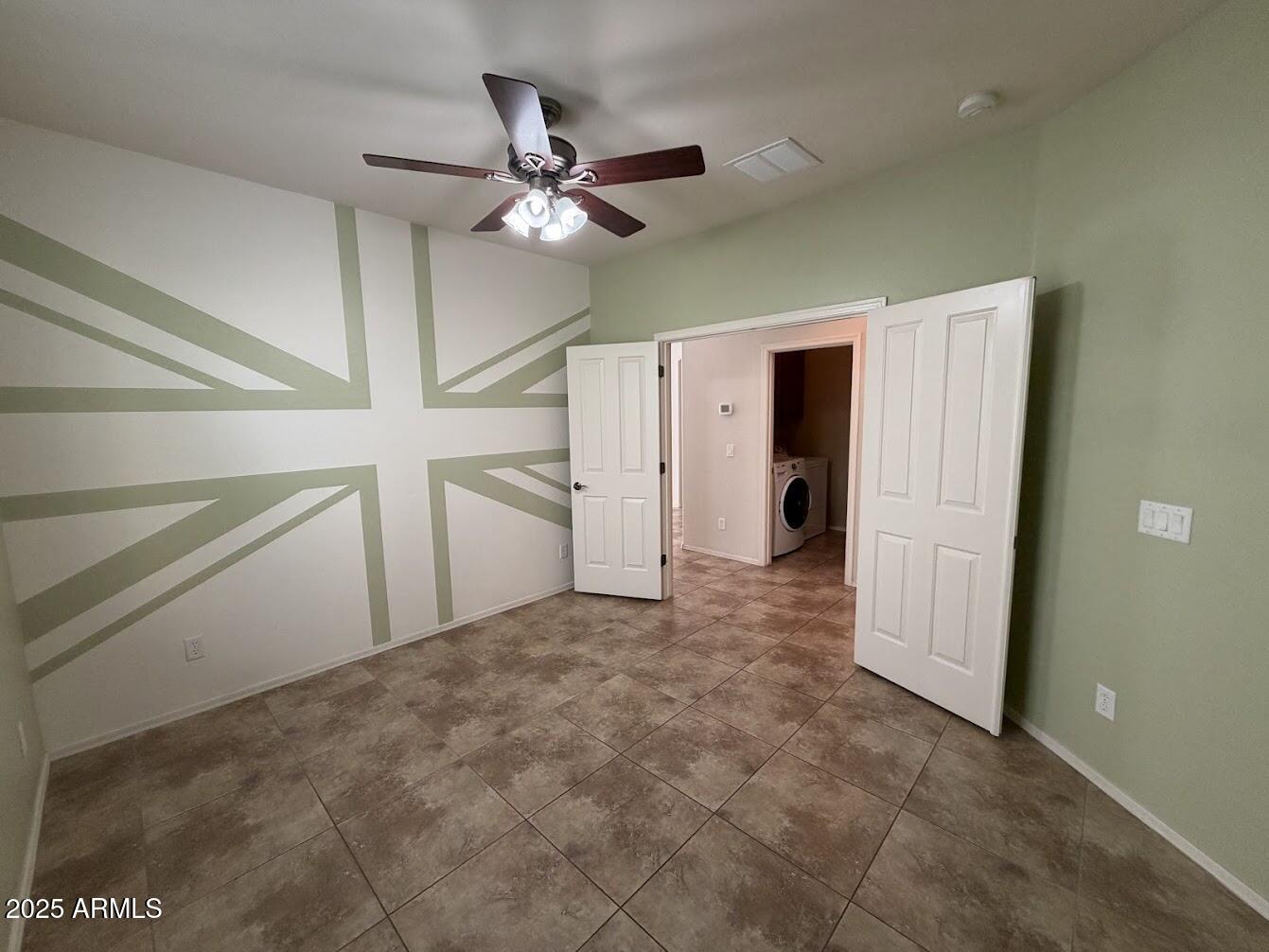 3349 East Cheyenne Street Gilbert, AZ 85296 - Photo 14 of 18 a view of an empty room