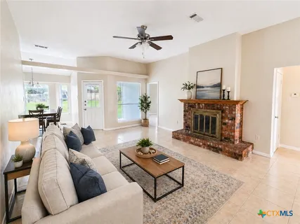 $184,900 | 208 Appaloosa Drive, Copperas Cove, TX 76522