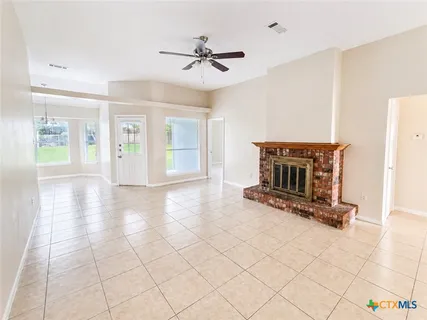 $184,900 | 208 Appaloosa Drive, Copperas Cove, TX 76522