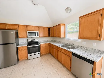 $184,900 | 208 Appaloosa Drive, Copperas Cove, TX 76522
