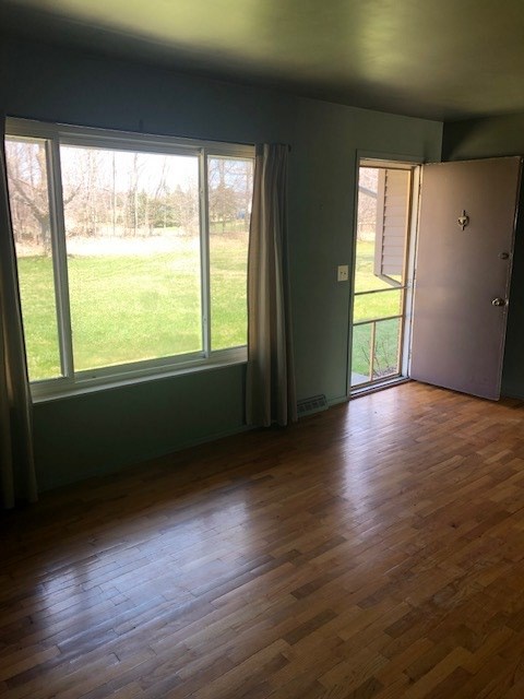 4021 Barnes Lake Road Columbiaville, MI 48421 - Photo 14 of 50 50010598-13.JPG