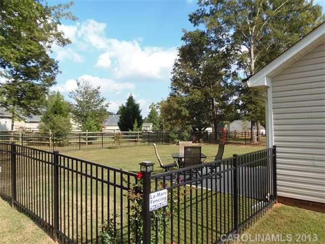 1436 Spring View Court Rock Hill, SC 29732 - Photo 3 of 15 Gallery Image 3