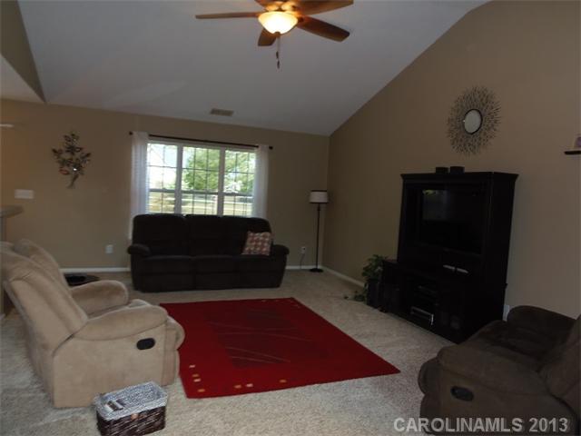 1436 Spring View Court Rock Hill, SC 29732 - Photo 10 of 15 Gallery Image 10