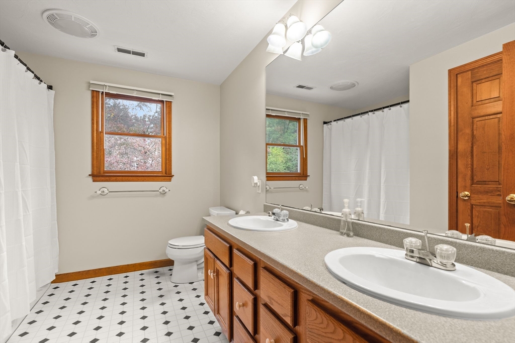 35 Stockbridge Road Bridgewater, MA 02324 - Photo 24 of 39 Gallery Image 24