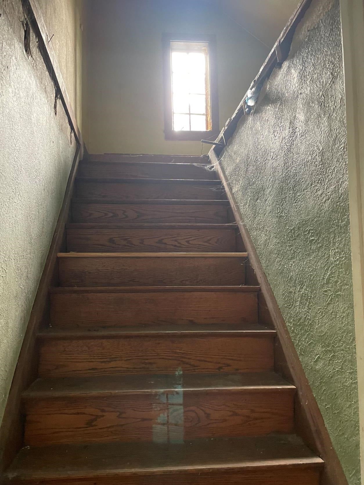4100 5th Street Road Huntington, WV 25701 - Photo 12 of 23 Gallery Image 12