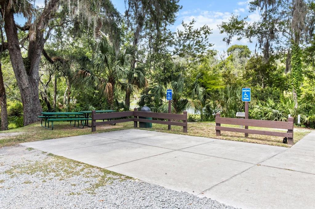 19126 Southwest 101st Street Dunnellon, FL 34432 - Photo 34 of 46 a view of outdoor space and yard