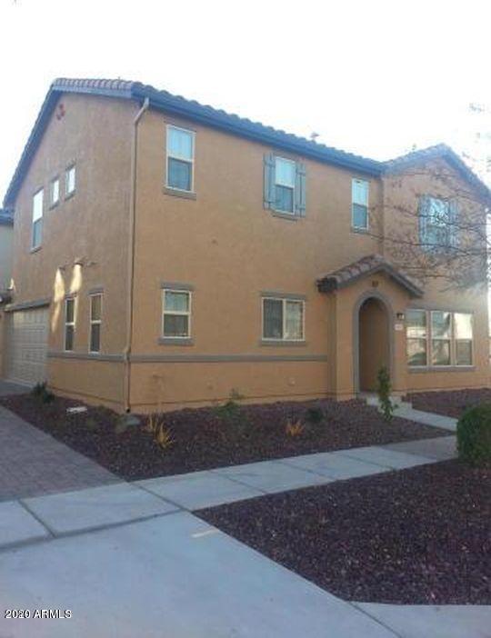 527 North Ranger Trail Gilbert, AZ 85234 - Photo 1 of 6 p1