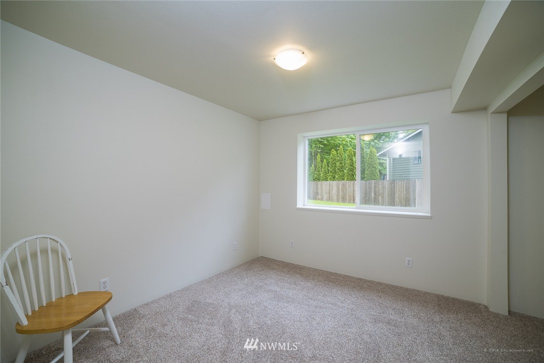 21924 8th Place West Bothell, WA 98021 - Photo 23 of 25