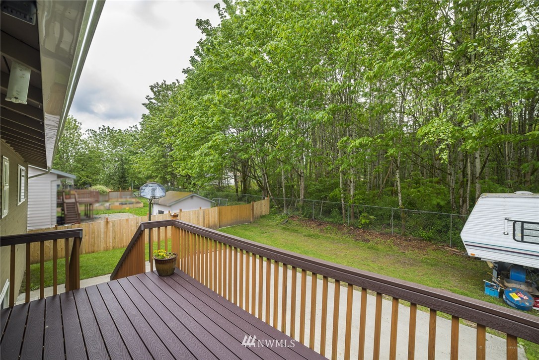 21924 8th Place West Bothell, WA 98021 - Photo 7 of 25