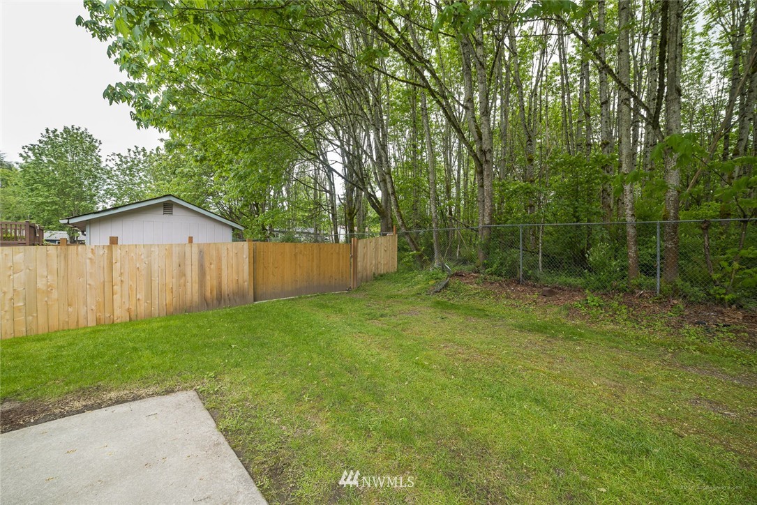 21924 8th Place West Bothell, WA 98021 - Photo 8 of 25