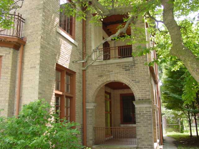 857 Bryden Road Columbus, OH 43205 - Photo 3 of 6 Gallery Image 3