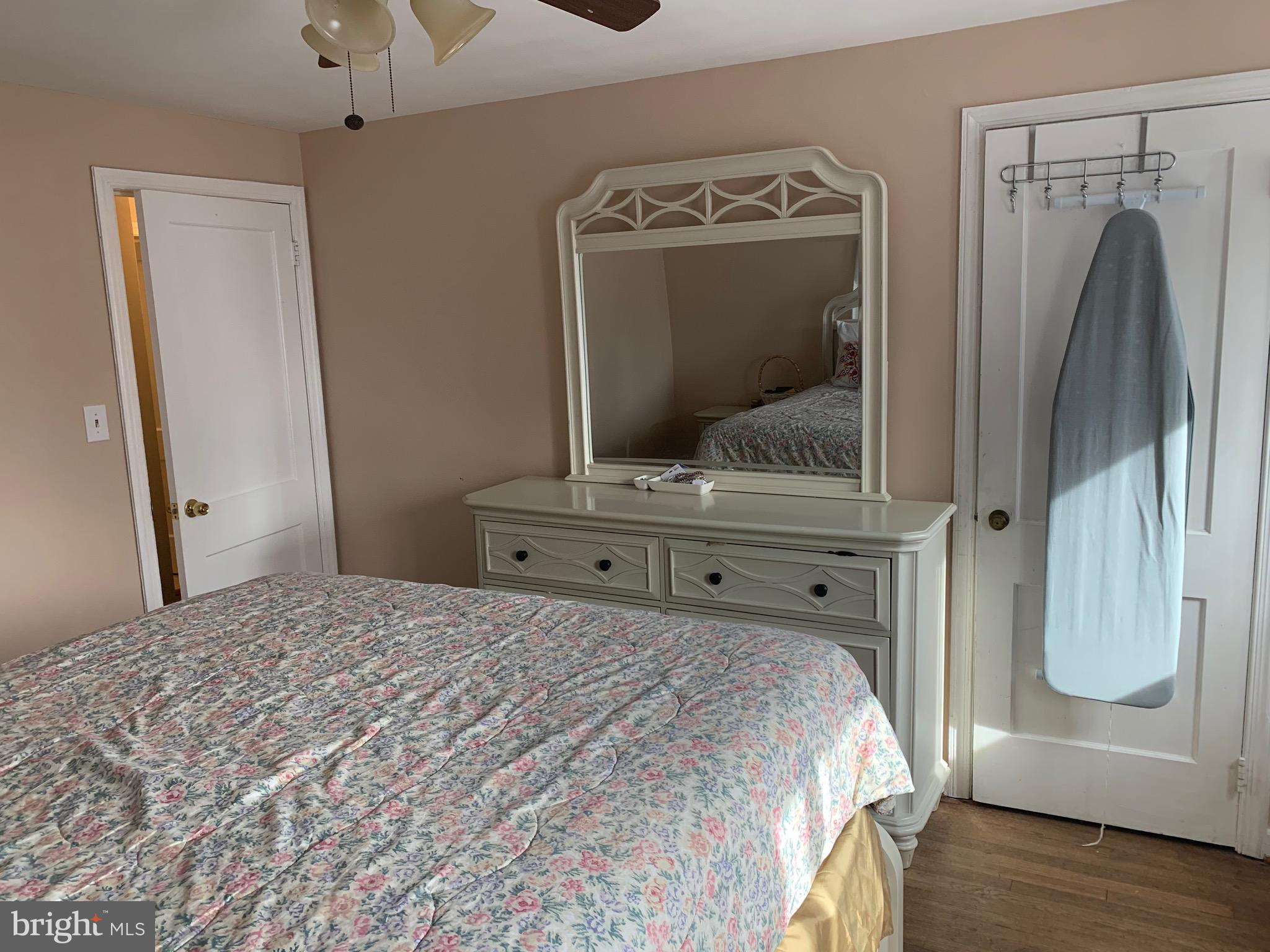 11916 Bluhill Road Silver Spring, MD 20902 - Photo 13 of 44