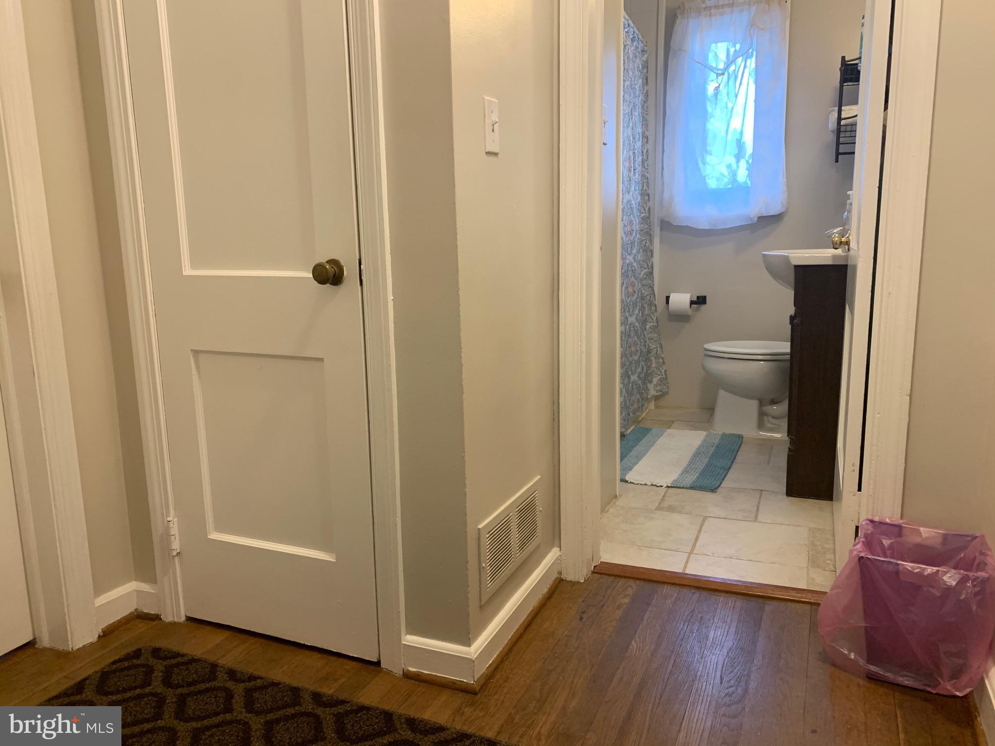 11916 Bluhill Road Silver Spring, MD 20902 - Photo 20 of 44