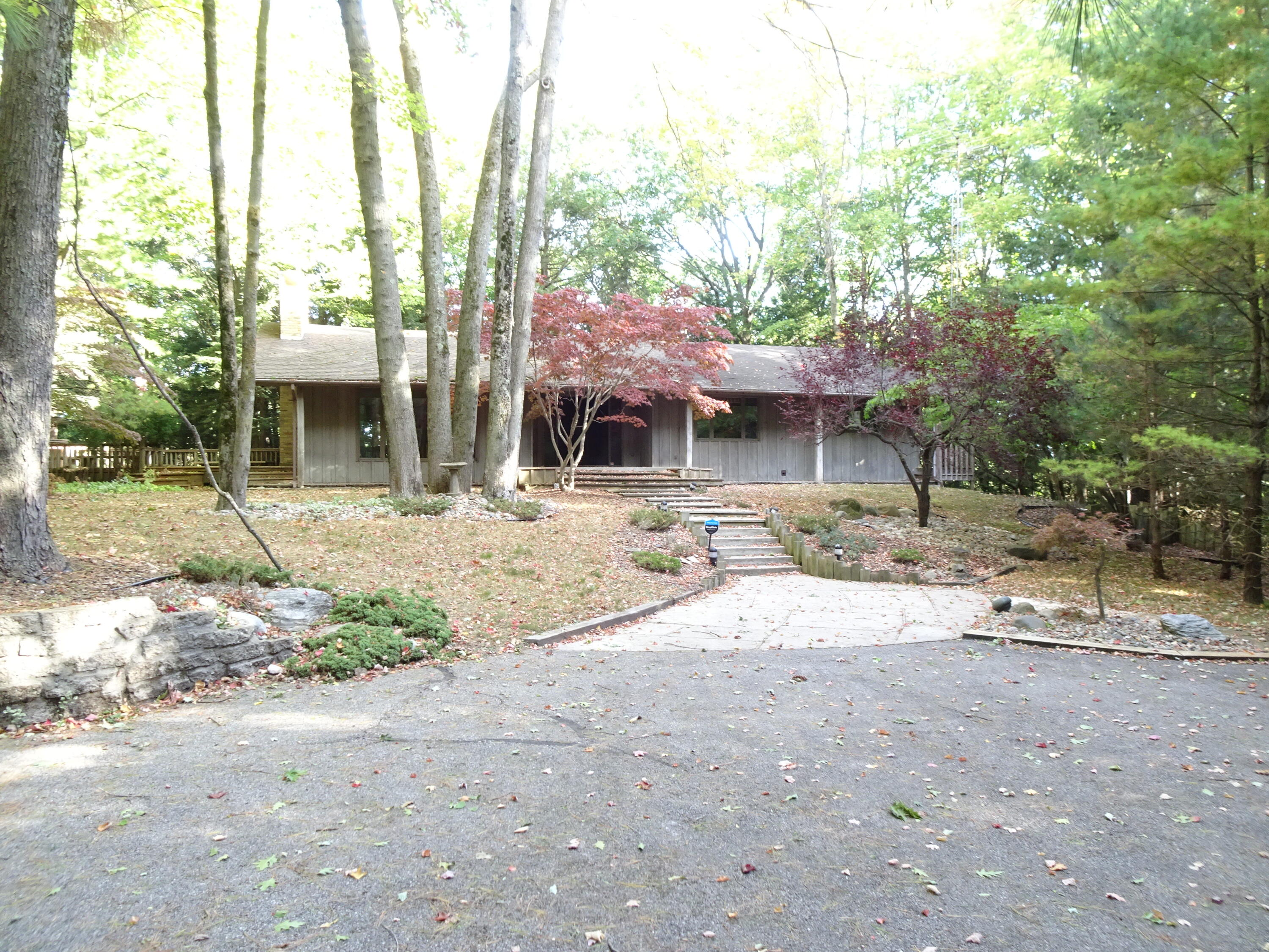 469 East Kott Road Manistee, MI 49660 - Photo 1 of 34 front