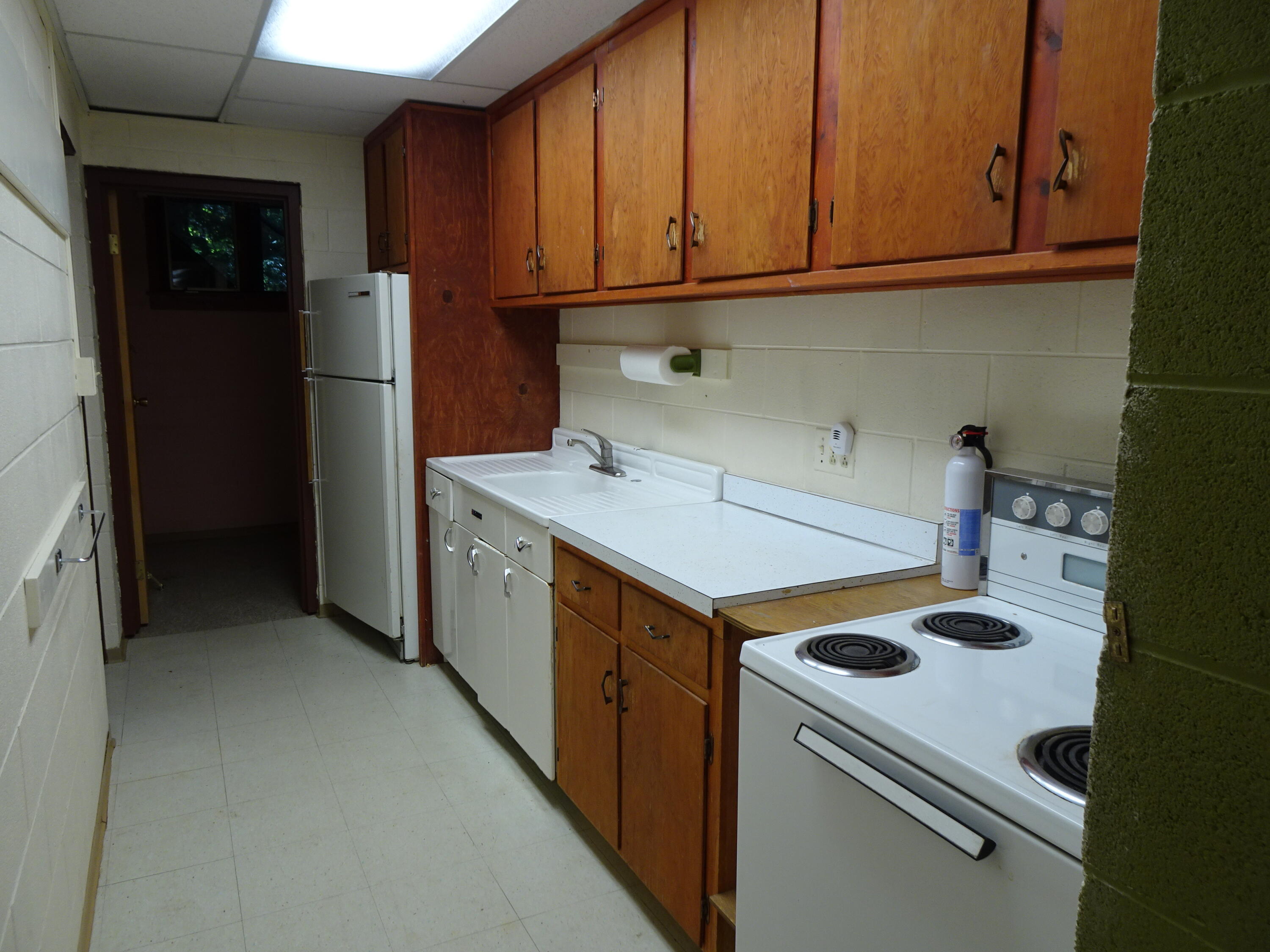 469 East Kott Road Manistee, MI 49660 - Photo 21 of 34 DSC04552