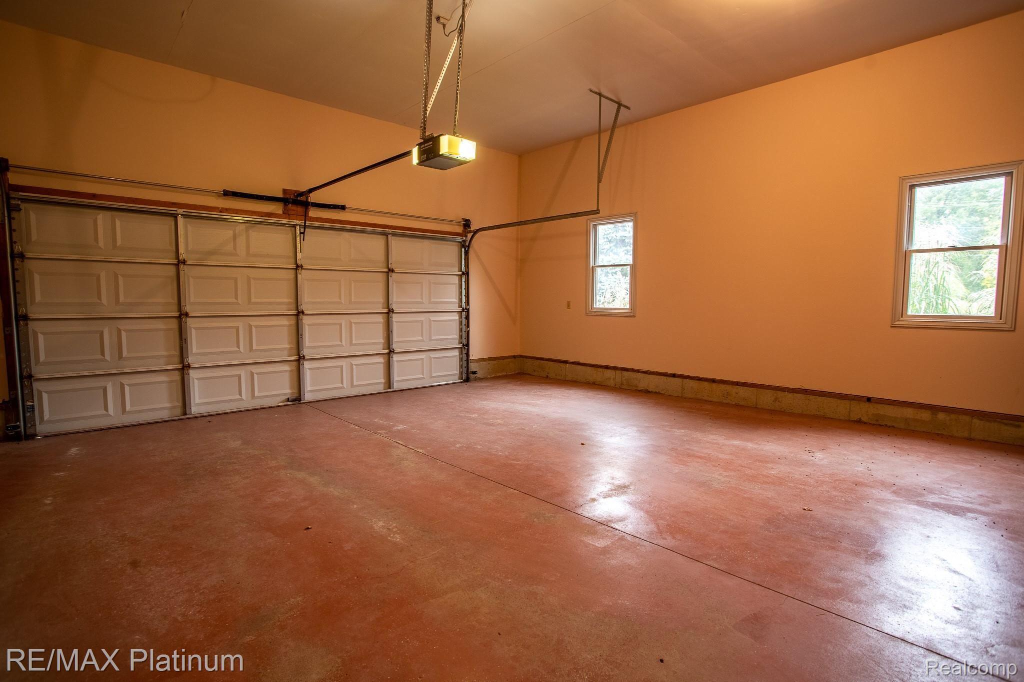 4871 Pratt Road Ann Arbor, MI 48103 - Photo 50 of 67 IMG_7151-HDR.jpg