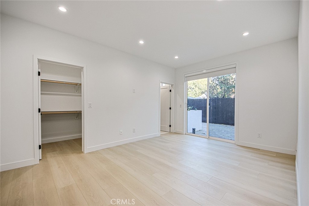 2202 Thurman Avenue Los Angeles, CA 90016 - Photo 9 of 25 a view of an empty room with a window