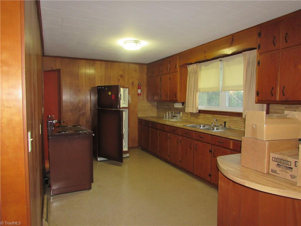 6421 Hidden Springs Road Denton, NC 27239 - Photo 7 of 20 Gallery Image 7