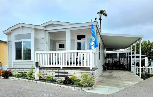 $425,000 | 309 North Coral Drive, Unit 73A, Long Beach, CA 90803