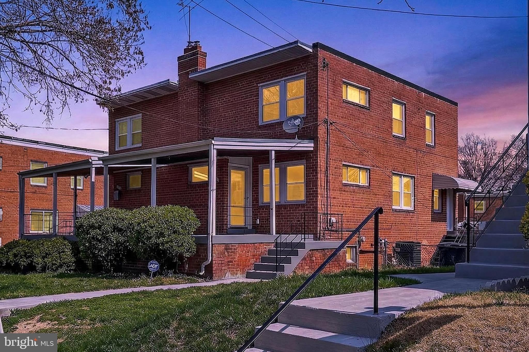 5213 11th Street Northeast Washington, DC 20011 - Photo 12 of 50 Larger duplex on level lot