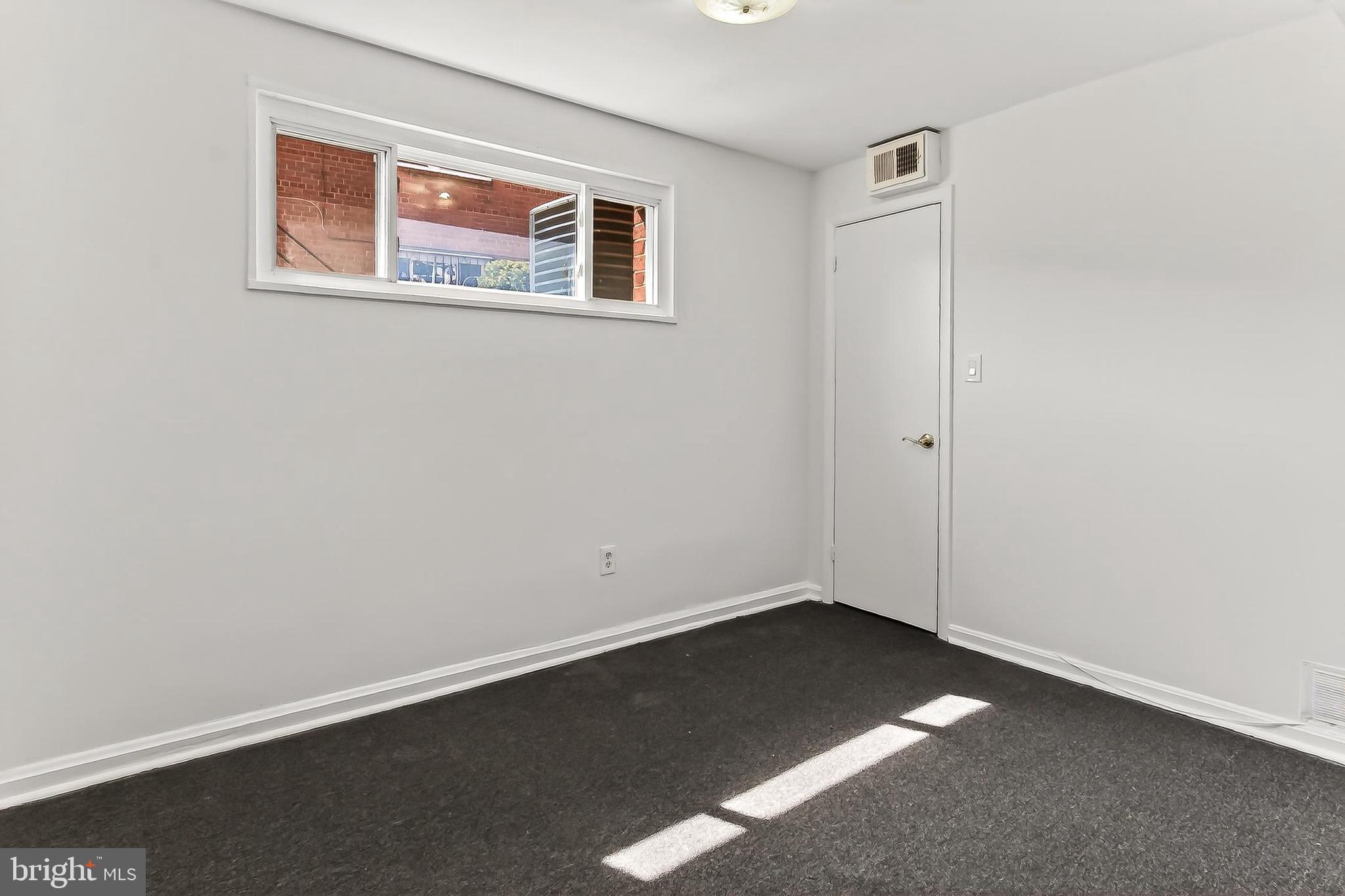 5213 11th Street Northeast Washington, DC 20011 - Photo 38 of 50 Versatile room for office or guest use