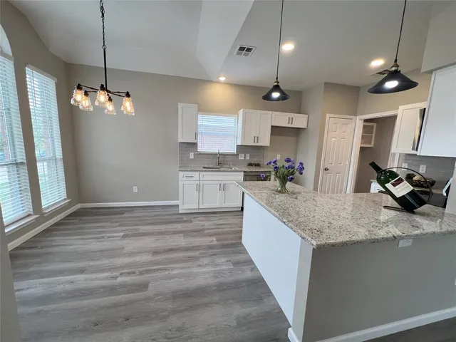 $2,400 | 1437 St Gallen Lane, Lewisville, TX 75067