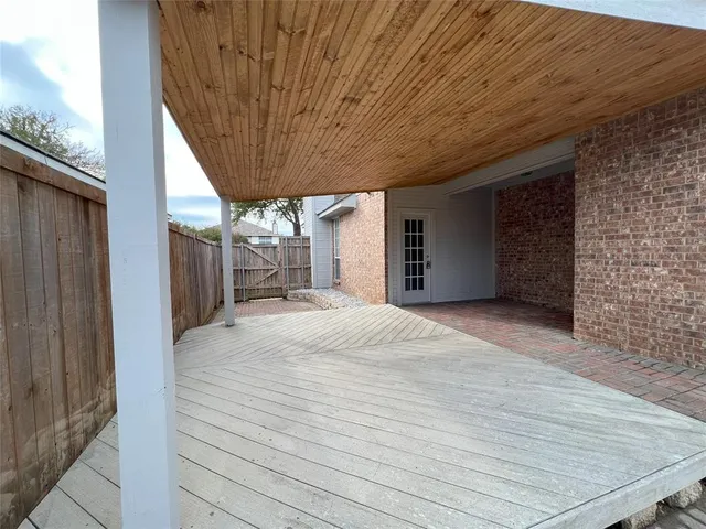 $2,400 | 1437 St Gallen Lane, Lewisville, TX 75067