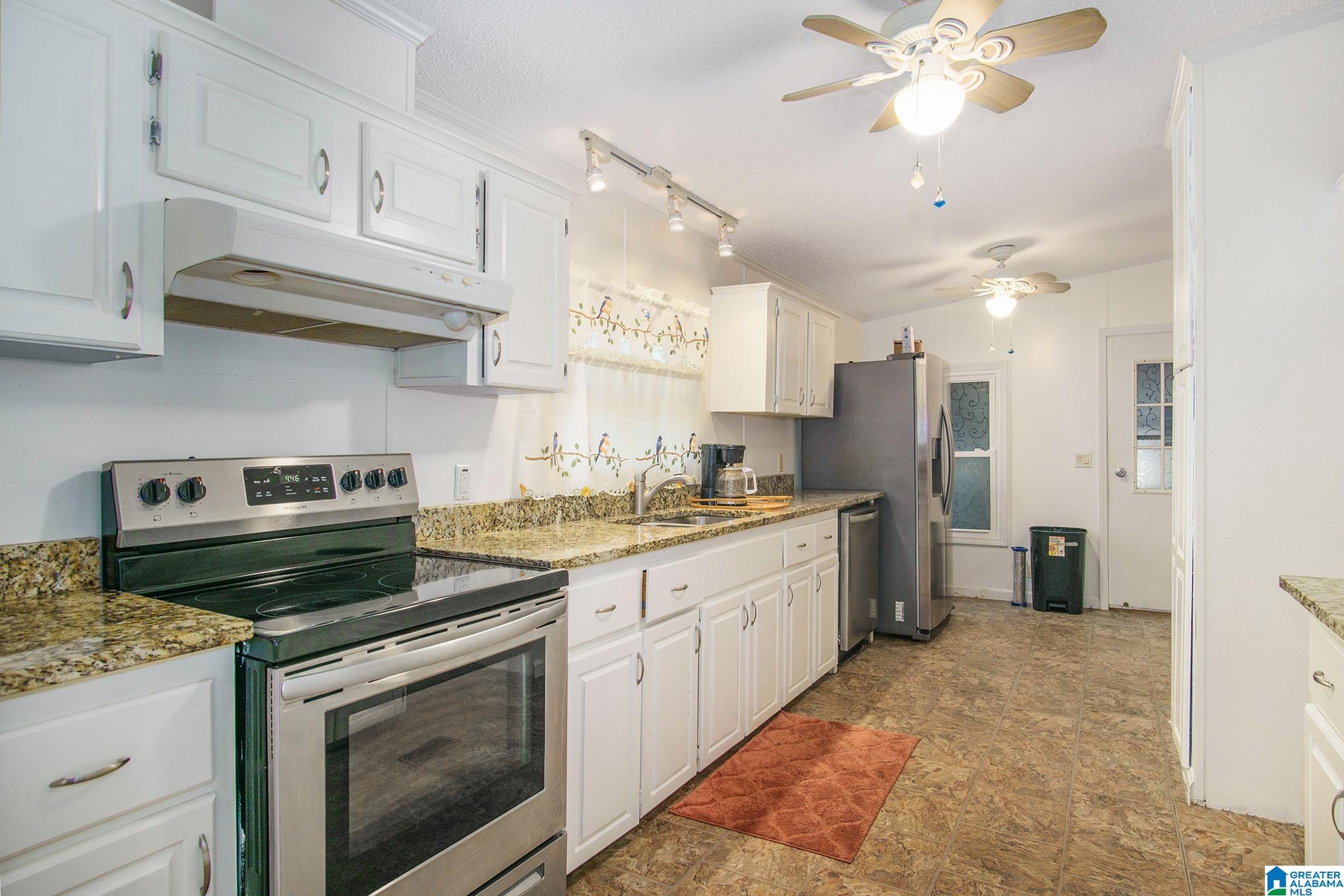 7964 Blackie Curren Road Bessemer, AL 35022 - Photo 10 of 35