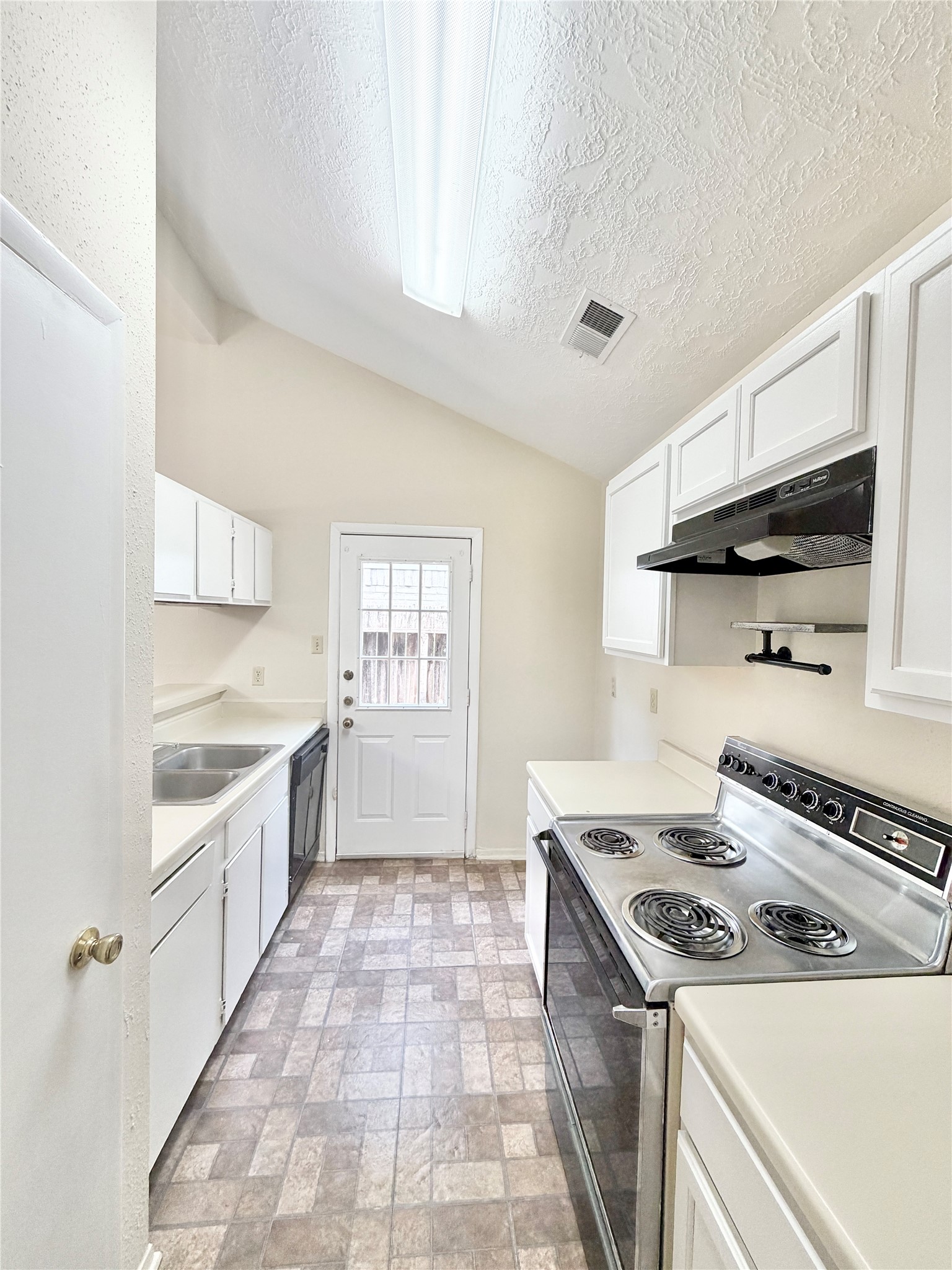 12618 Ridgelow Lane Houston, TX 77070 - Photo 6 of 14
